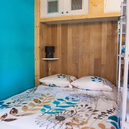 Bungalow Dans Un Jardin Arcachón